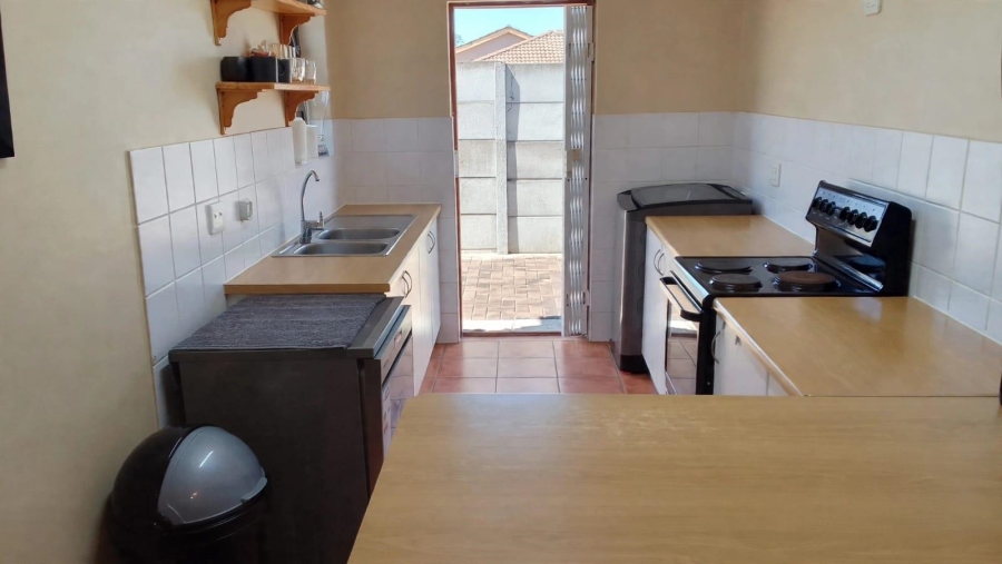 To Let 3 Bedroom Property for Rent in Brackenfell South Western Cape